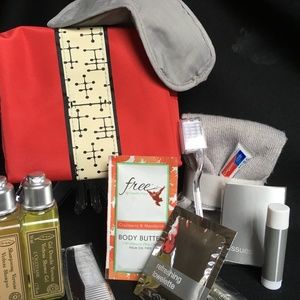 Travel Cosmetic Makeup BAG HUGE lot of travel samples Dopp kit Bonus Makeup Item